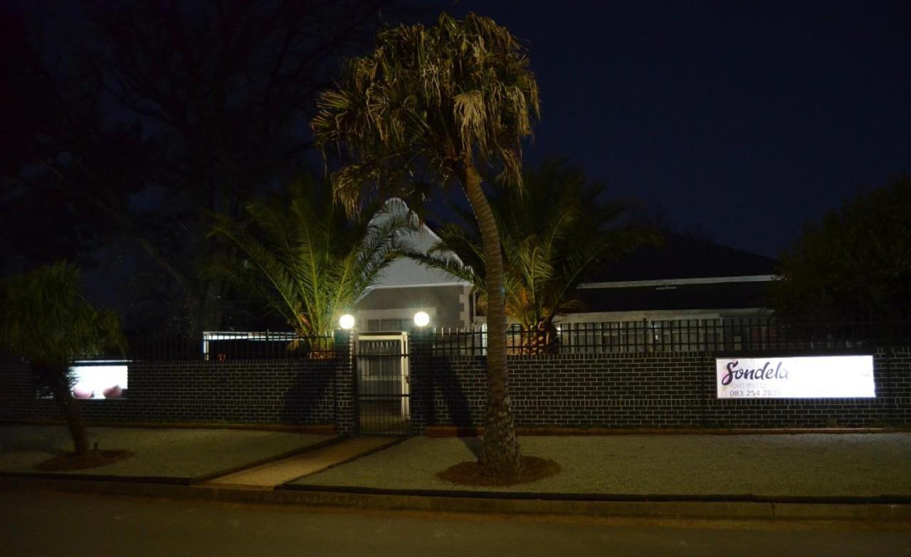 Hotel Sondela Bed & Breakfast Aliwal North Exterior foto